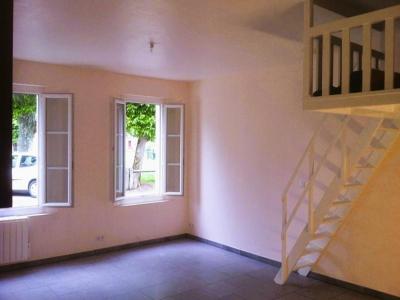 For rent Castillon-la-bataille 2 rooms 37 m2 Gironde (33350) photo 0