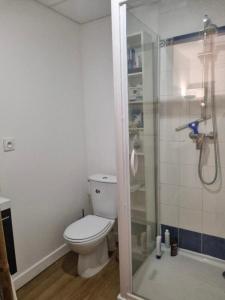 For rent Bordeaux 1 room 19 m2 Gironde (33000) photo 3