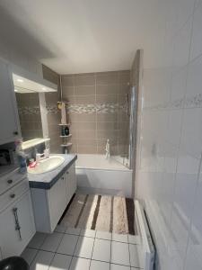 For sale Roche-sur-foron 3 rooms 69 m2 Haute savoie (74800) photo 4