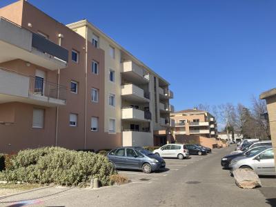 For rent Avignon 2 rooms 31 m2 Vaucluse (84000) photo 1