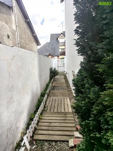 For sale Deauville 5 rooms 95 m2 Calvados (14800) photo 2