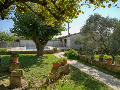 For sale Camaret-sur-aigues 6 rooms 200 m2 Vaucluse (84850) photo 2