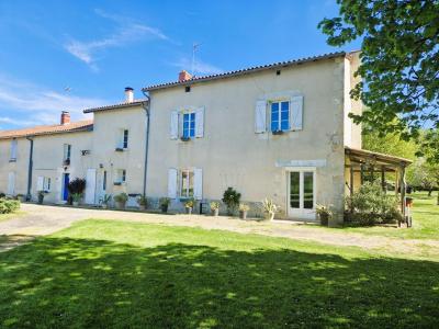 Annonce Vente 6 pices Maison Fleure 86