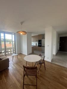 For rent Lyon-9eme-arrondissement 2 rooms 54 m2 Rhone (69009) photo 0