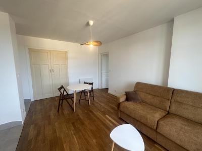 For rent Lyon-9eme-arrondissement 2 rooms 54 m2 Rhone (69009) photo 2
