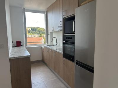 For rent Lyon-9eme-arrondissement 2 rooms 54 m2 Rhone (69009) photo 4