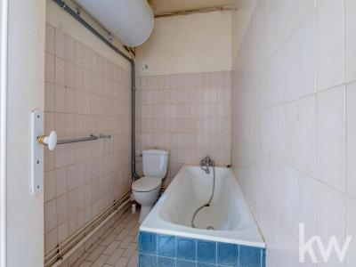 For sale Paris-1er-arrondissement 2 rooms 37 m2 Paris (75001) photo 2