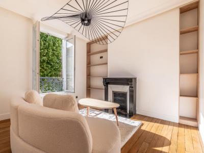 For sale Paris-4eme-arrondissement 2 rooms 44 m2 Paris (75004) photo 3