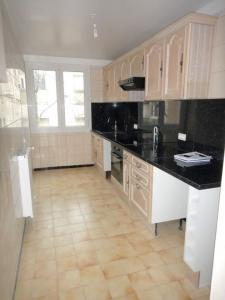 Annonce Location 3 pices Appartement Aix-en-provence 13