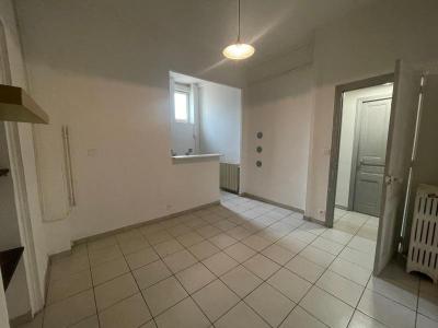 Annonce Location 2 pices Appartement Nimes 30
