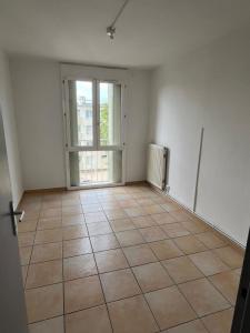 Louer Appartement 65 m2 Orange