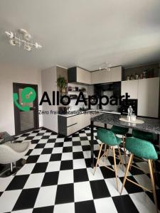 For rent Lyon-3eme-arrondissement 2 rooms 50 m2 Rhone (69003) photo 2
