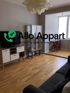 For rent Lyon-6eme-arrondissement 2 rooms 49 m2 Rhone (69006) photo 1