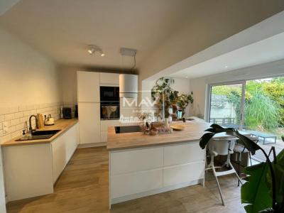 For sale Marcq-en-baroeul 5 rooms 110 m2 Nord (59700) photo 3
