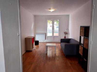 For rent Villeurbanne 2 rooms 44 m2 Rhone (69100) photo 4