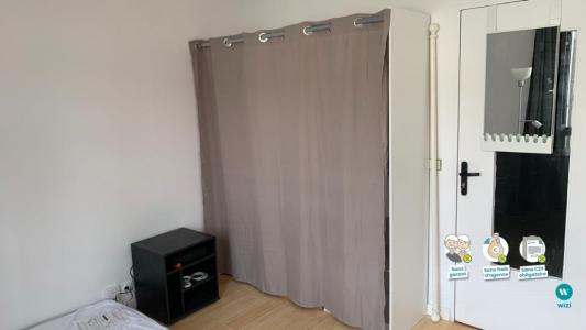 For rent Poissy 1 room 12 m2 Yvelines (78300) photo 1