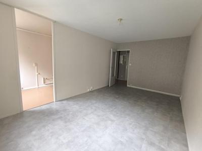 Annonce Location 3 pices Appartement Paray-le-monial 71