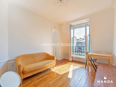 For rent Paris-18eme-arrondissement 2 rooms 38 m2 Paris (75018) photo 0