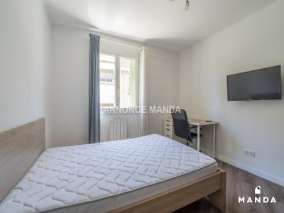 For rent Marseille-3eme-arrondissement 4 rooms 11 m2 Bouches du Rhone (13003) photo 1
