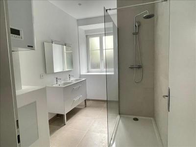 For rent Mulhouse 3 rooms 75 m2 Haut rhin (68100) photo 3