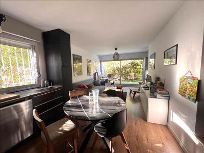 Annonce Location 3 pices Appartement Marseille-8eme-arrondissement 13