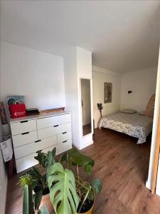 Louer Appartement Marseille-8eme-arrondissement Bouches du Rhone