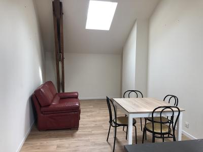 Annonce Location 4 pices Appartement Salles 33