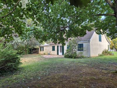 For sale Mennecy 7 rooms 140 m2 Essonne (91540) photo 0