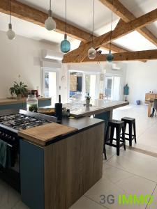 For sale Beziers 9 rooms 244 m2 Herault (34500) photo 1
