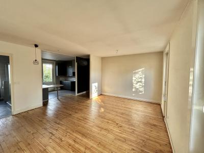 For sale Saint-etienne 4 rooms 76 m2 Loire (42100) photo 1
