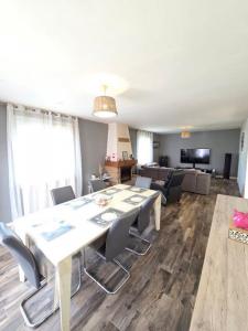 For sale Plouhinec 5 rooms 123 m2 Morbihan (56680) photo 0