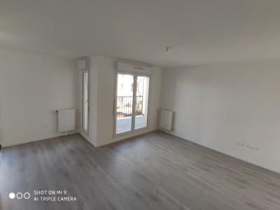 For rent Bois-d'arcy 3 rooms 59 m2 Yvelines (78390) photo 1