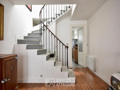 For sale Bordeaux 5 rooms 135 m2 Gironde (33000) photo 2