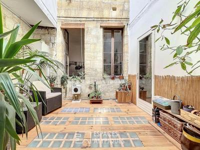For sale Bordeaux 5 rooms 260 m2 Gironde (33800) photo 1