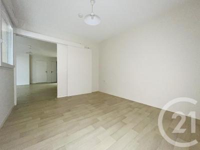 For sale Limoges 2 rooms 47 m2 Haute vienne (87000) photo 1