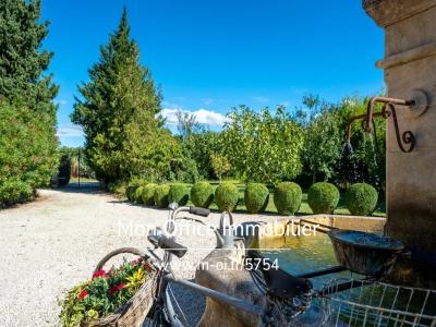 Acheter Prestige Lamanon 1440000 euros