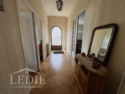 For sale Condom 4 rooms 112 m2 Gers (32100) photo 4