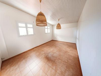 Acheter Immeuble Francois 254990 euros