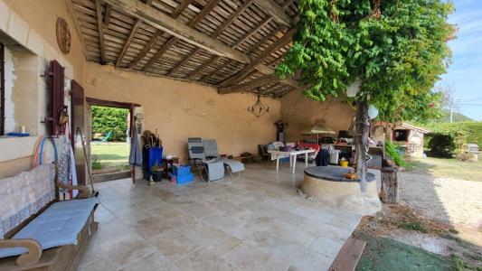 For sale Neuvic 8 rooms 175 m2 Dordogne (24190) photo 2