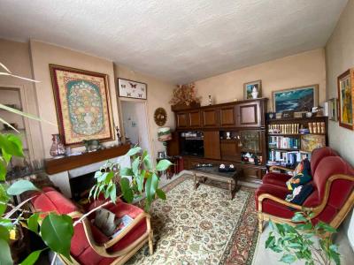 For sale Ferte-bernard 3 rooms 90 m2 Sarthe (72400) photo 3