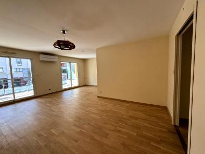 For sale Marseille-8eme-arrondissement 3 rooms 90 m2 Bouches du Rhone (13008) photo 2