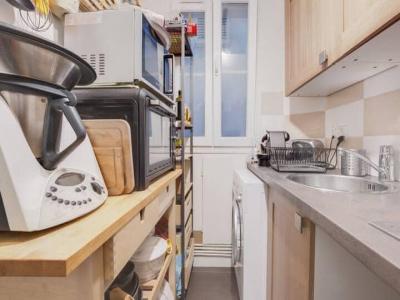 For rent Paris-9eme-arrondissement 2 rooms 45 m2 Paris (75009) photo 4