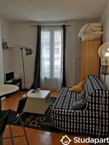 For rent Paris-11eme-arrondissement 1 room 17 m2 Paris (75011) photo 0