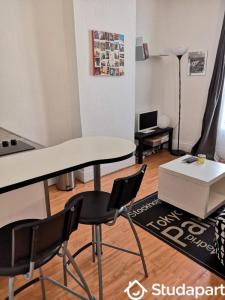 For rent Paris-11eme-arrondissement 1 room 17 m2 Paris (75011) photo 1