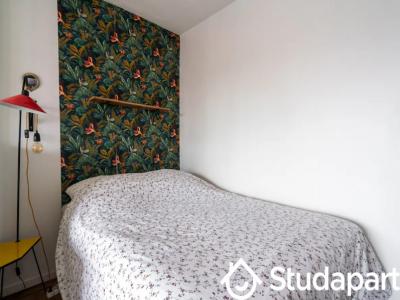 Louer Appartement 27 m2 Paris-20eme-arrondissement