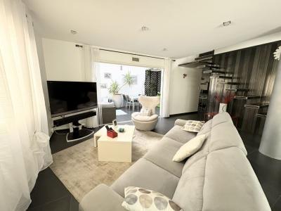 For sale CENTRE VILLE RIVE GAUCHE 4 rooms 120 m2 Gard (30240) photo 3