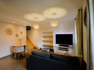For sale HYPER CENTRE 3 rooms 62 m2 Pyrenees atlantiques (64000) photo 1