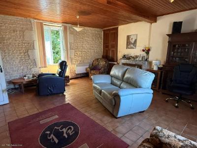 For sale 7 rooms 183 m2 Charente (16240) photo 3