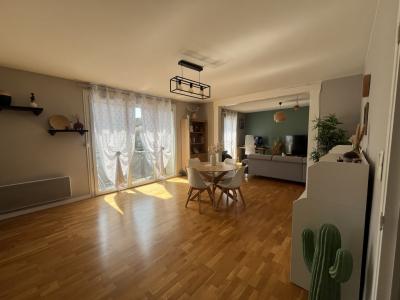 Annonce Vente 4 pices Appartement  30