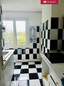For sale Clichy-sous-bois 4 rooms 63 m2 Seine saint denis (93390) photo 3